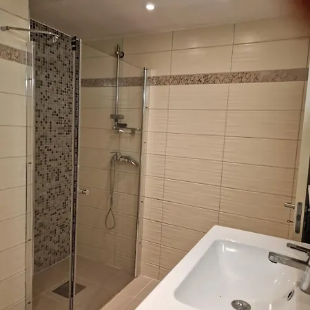 Διαμέρισμα Cozy For Holidays And Short Trips