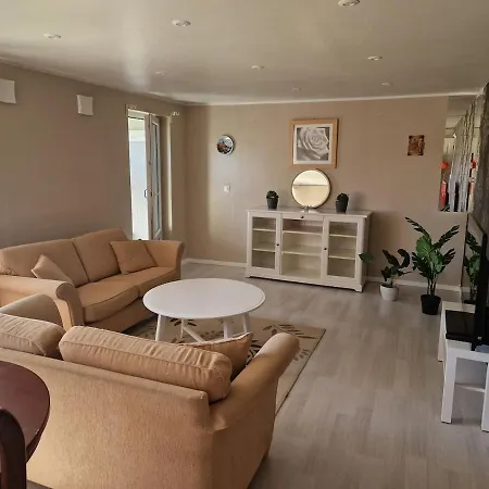 Διαμέρισμα Cozy For Holidays And Short Trips *