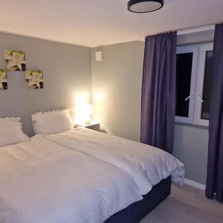Cozy For Holidays And Short Trips Διαμέρισμα